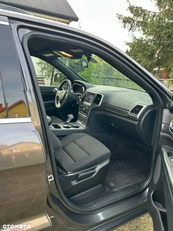 Jeep Grand Cherokee 3.6 V6 Laredo - 2