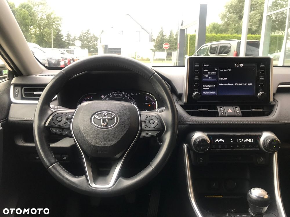 Toyota RAV4 2.0 Comfort 4x4 - 23