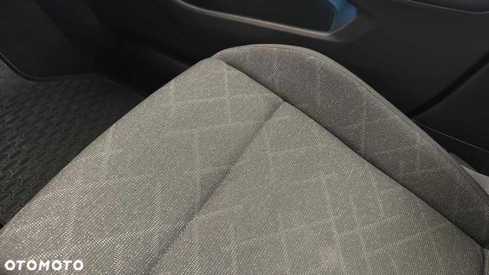 Volkswagen Golf 2.0 TDI Life - 23
