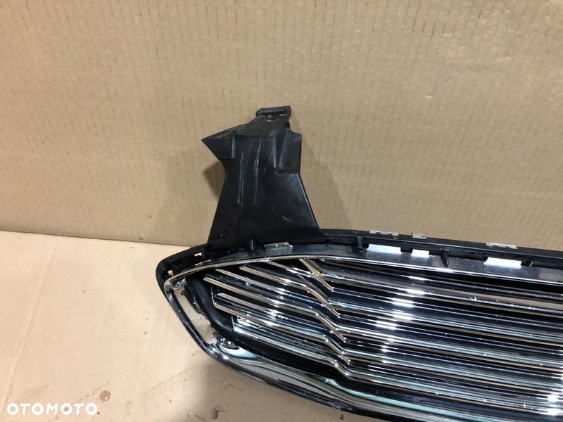 FORD MONDEO MK5 ATRAPA GRILL - 2