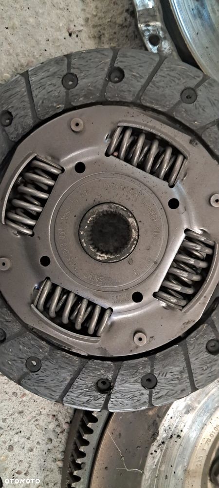 Sprzęgło Kompletne Fabia Ibiza Polo 9n 1.2b 03D105271 - 5