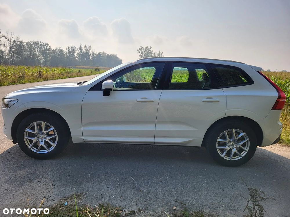 Volvo XC 60 B4 B Momentum - 5