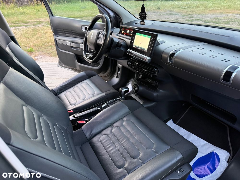Citroën C4 Cactus 1.2 PureTech GPF Shine S&S EAT6 - 25