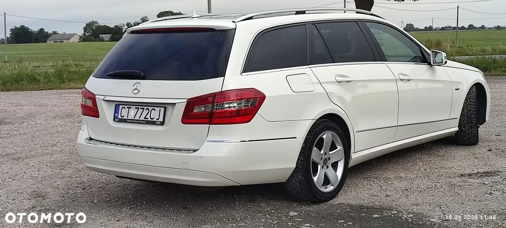 Mercedes-Benz Klasa E 220 CDI DPF BlueEFFICIENCY Automatik Avantgarde - 10