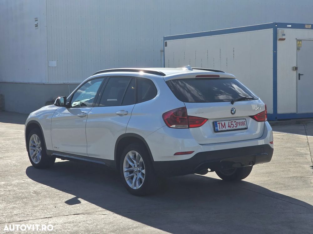 BMW X1 sDrive18d Aut. Sport Line - 3