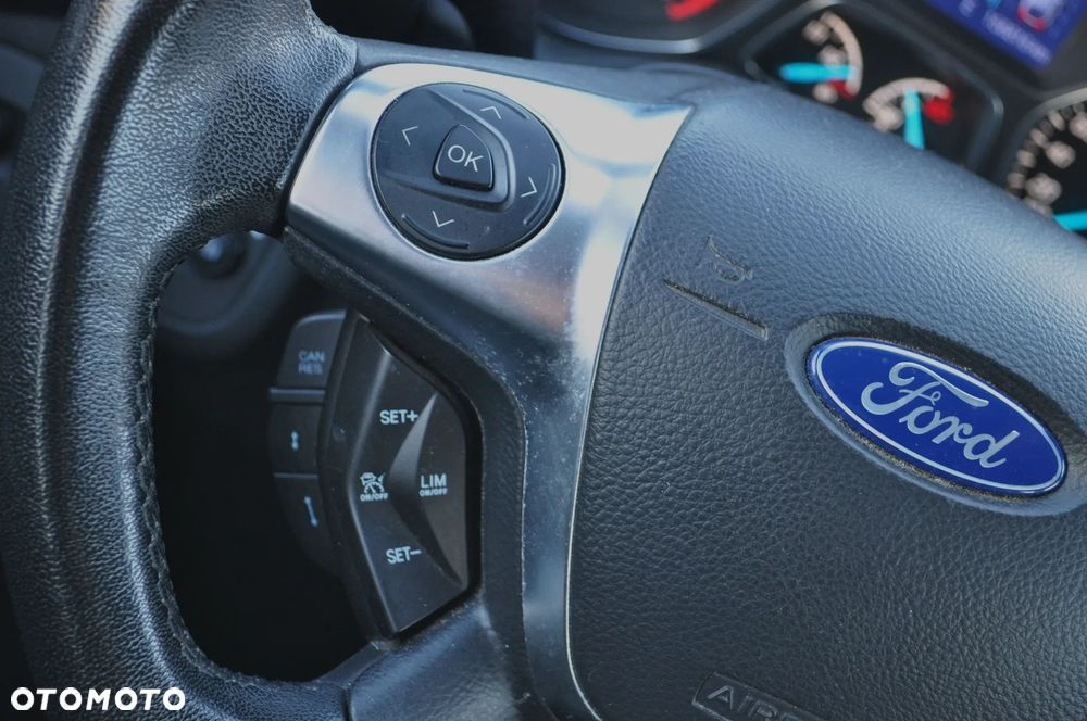 Ford Kuga 1.6 EcoBoost 4WD Titanium Plus - 15
