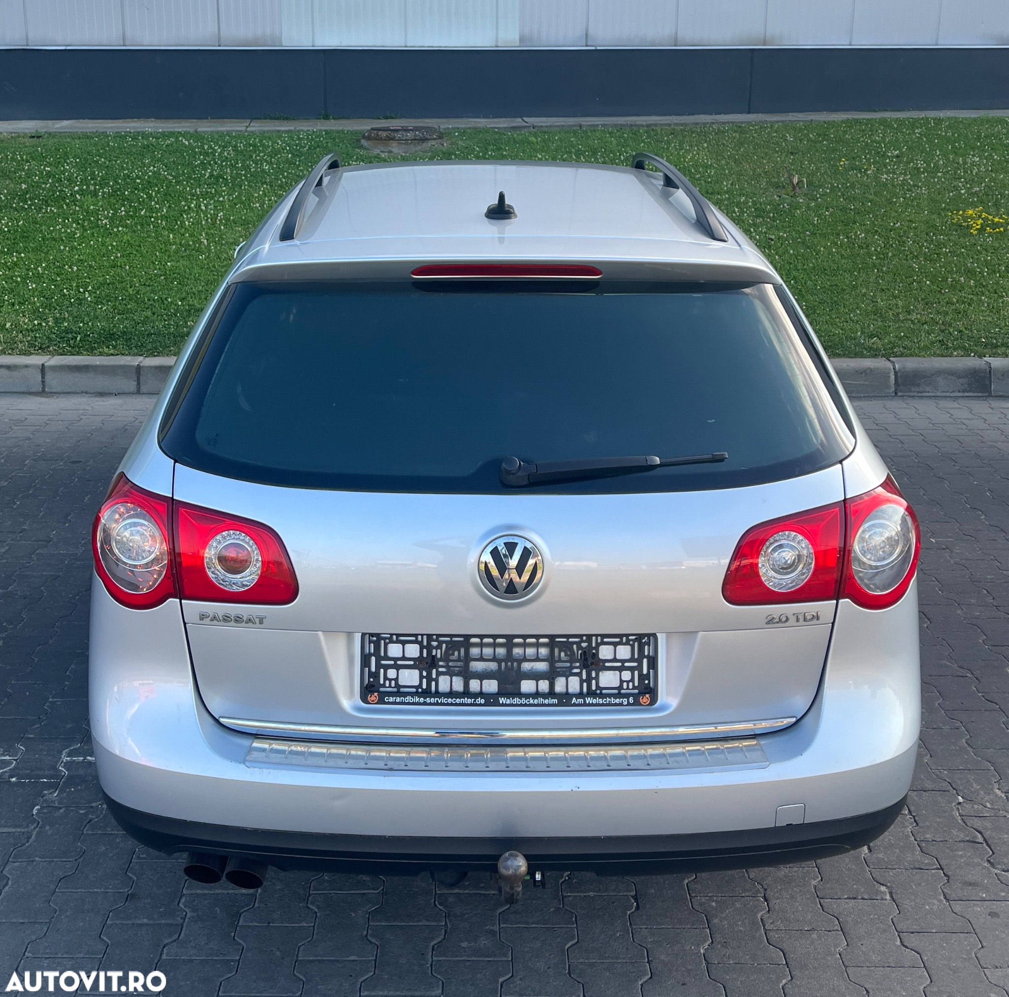 Volkswagen Passat - 5
