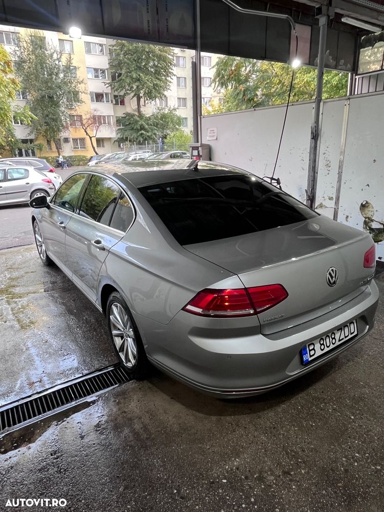 Volkswagen Passat 2.0 TDI (BlueMotion Technology) Comfortline - 4