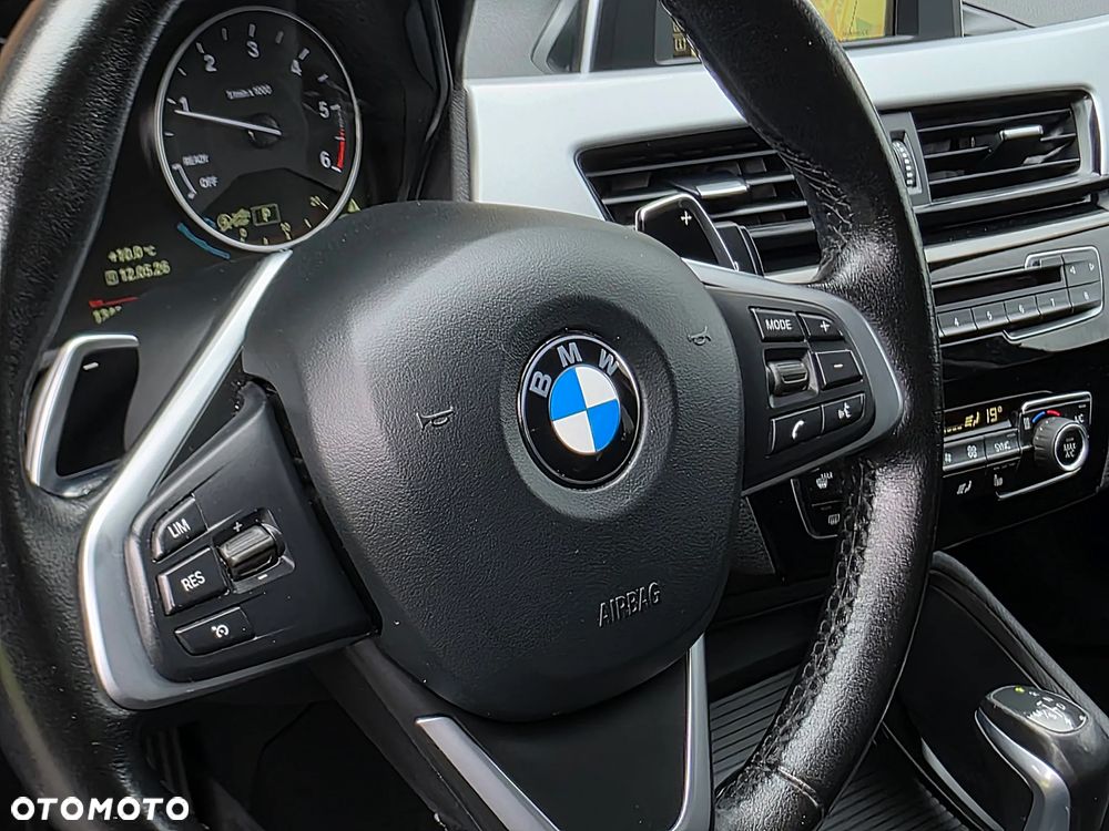 BMW X1 xDrive18d Advantage - 15