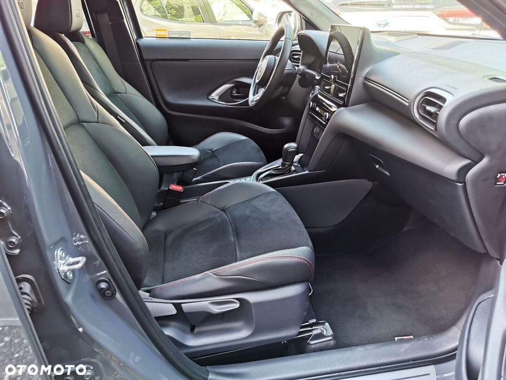 Toyota Yaris Cross Hybrid 1.5 GR Sport - 6