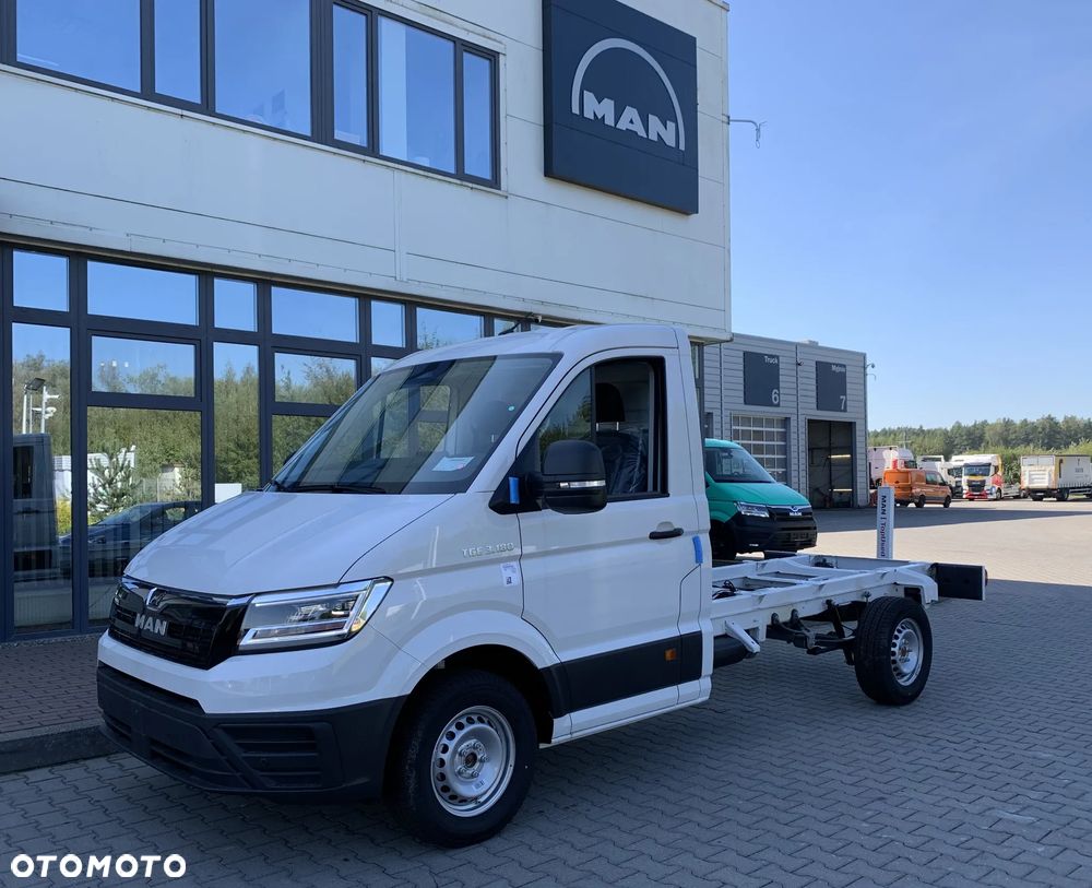 MAN TGE 3.180 4X2F SB - 2