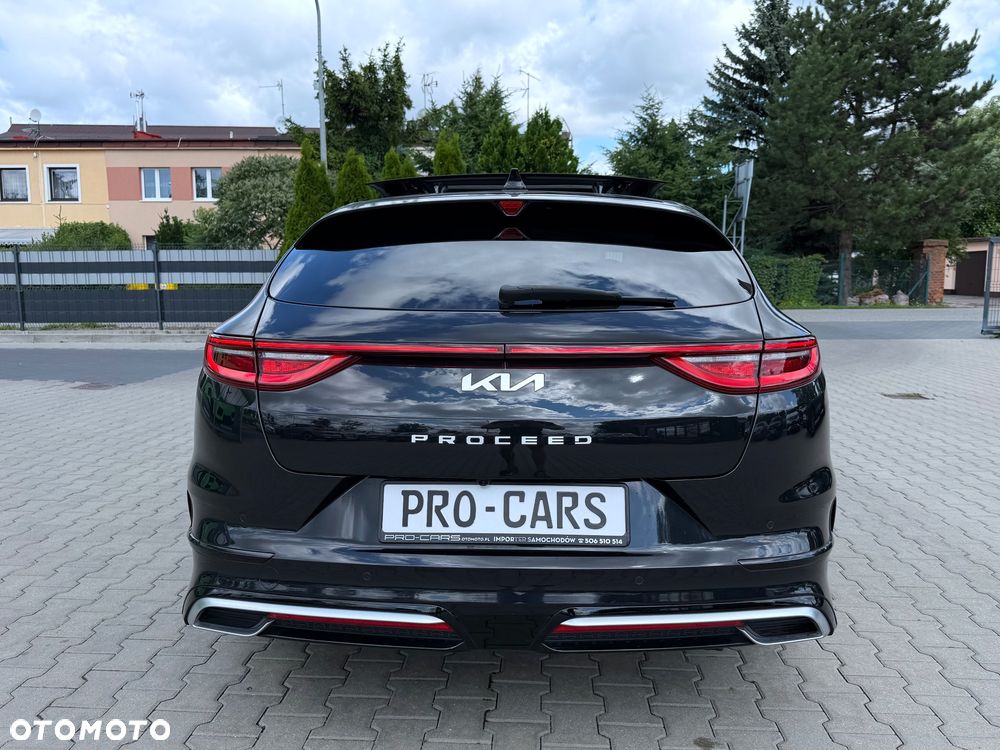 Kia ProCeed 1.5 T-GDI DCT7 OPF GT LINE - 13