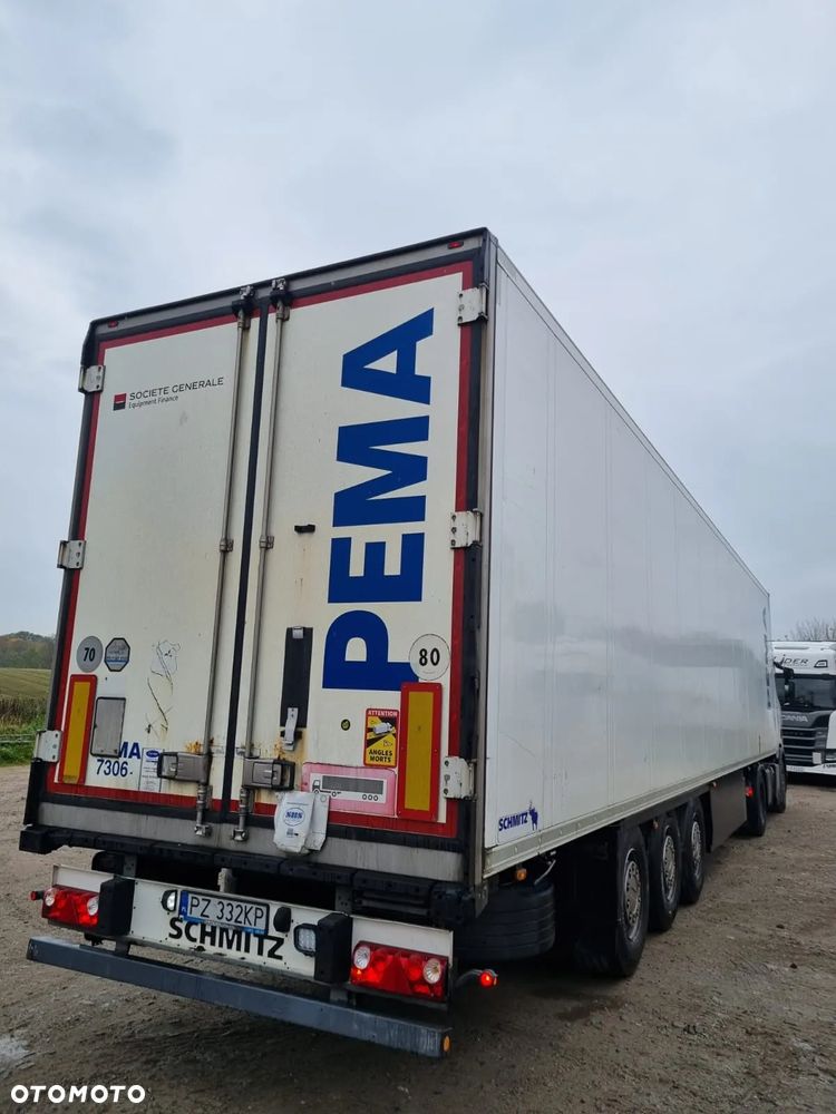 Schmitz Cargobull SKO 24/L - 2