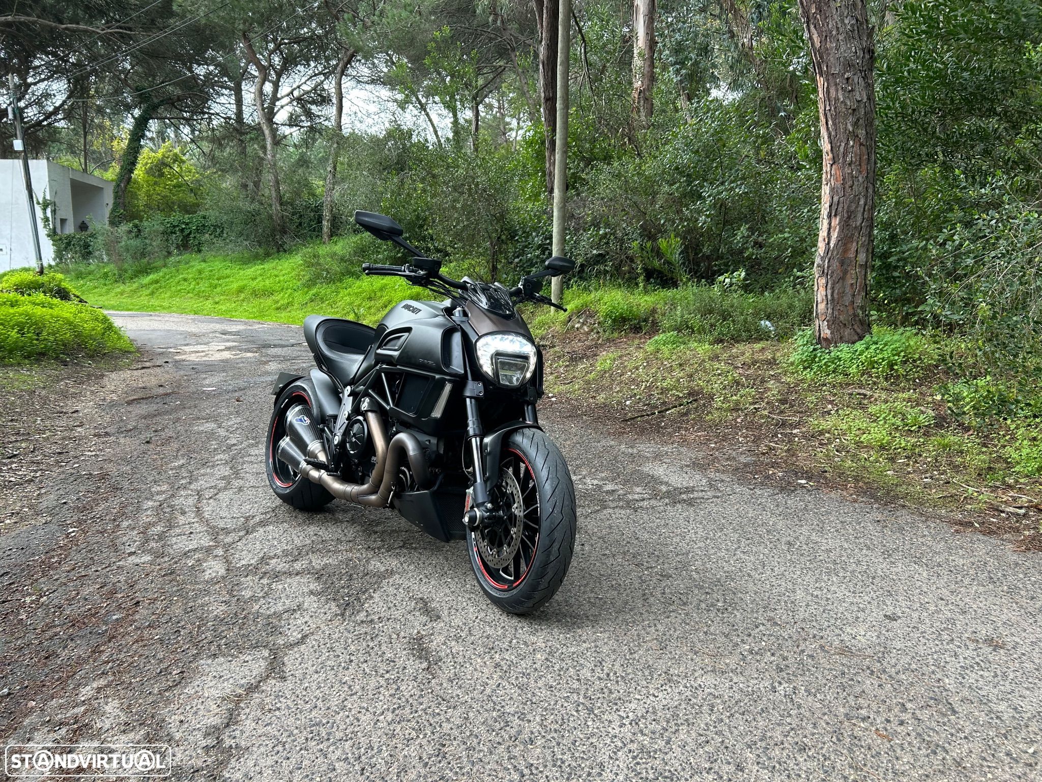Ducati Diavel 1200 Dark - 1