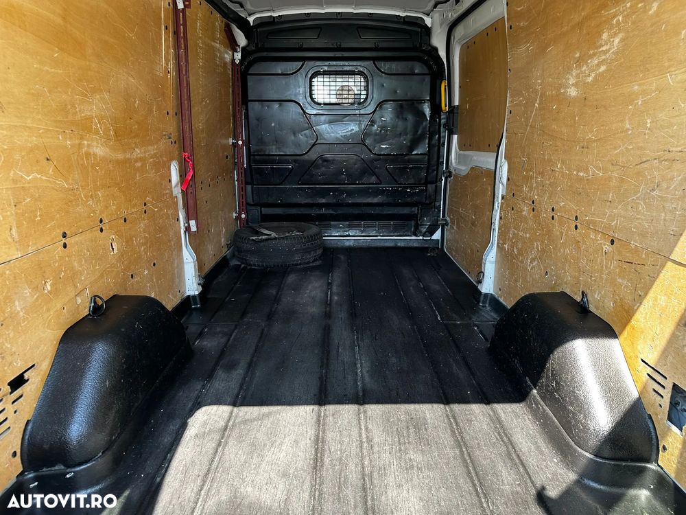 Ford Transit - 6