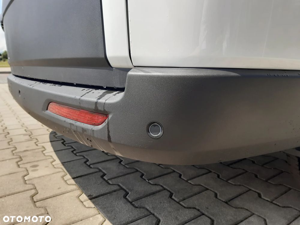 Maxus Deliver 7 - 12