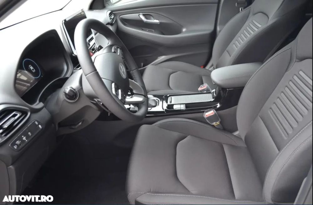 Hyundai i30 1.5 T-GDI 140CP 7DCT MHEV Highway - 4