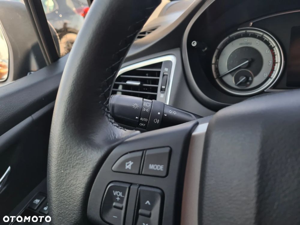 Suzuki S-Cross 1.4 SHVS Premium - 12