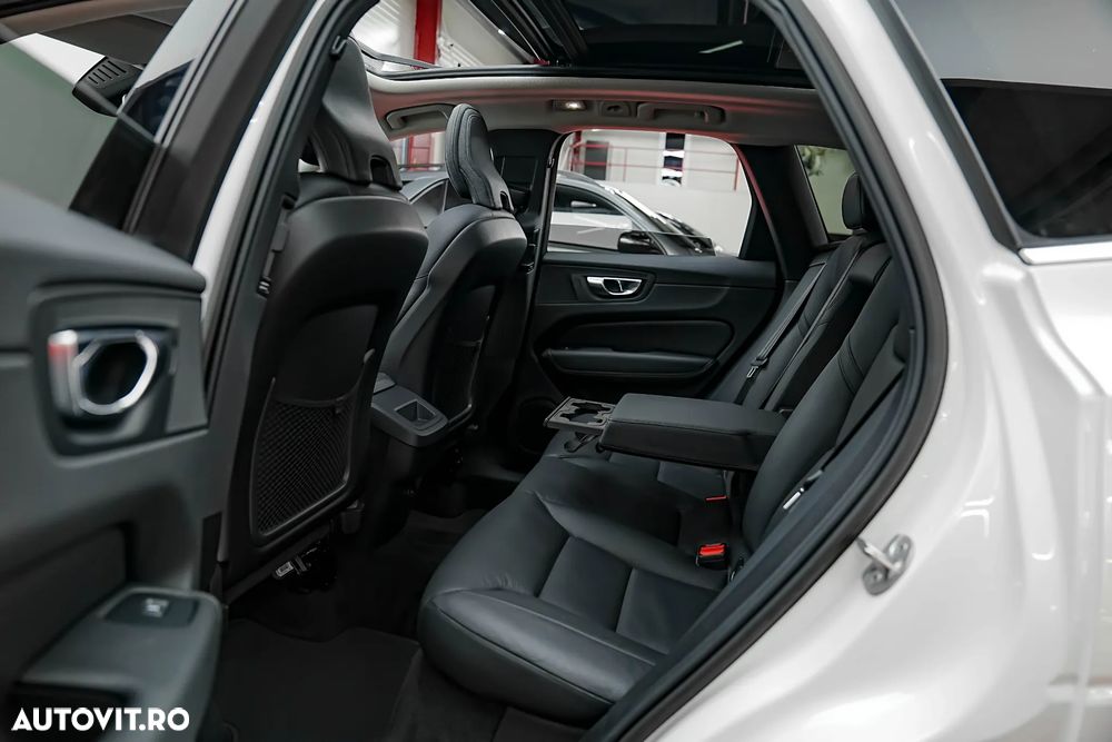 Volvo XC 60 B4 D AWD Geartronic Inscription - 13