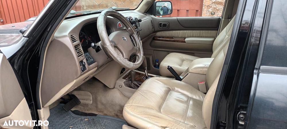 Nissan Patrol 3.0 TDI Luxury Plus Aut - 9