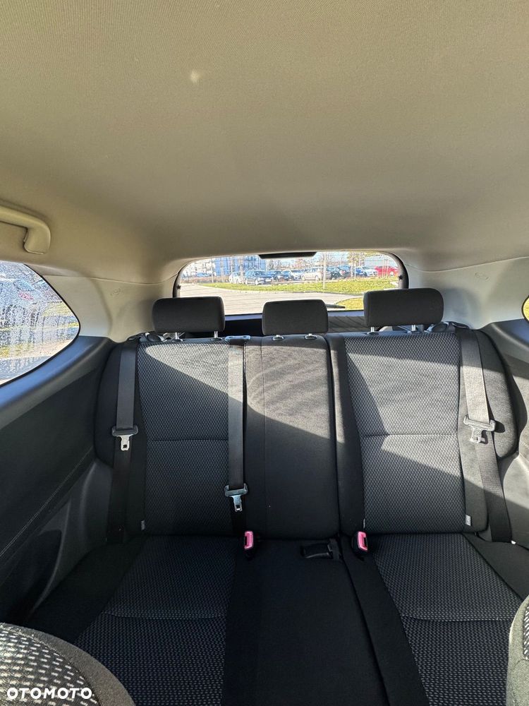 Toyota Auris 1.33 VVT-i Terra - 5