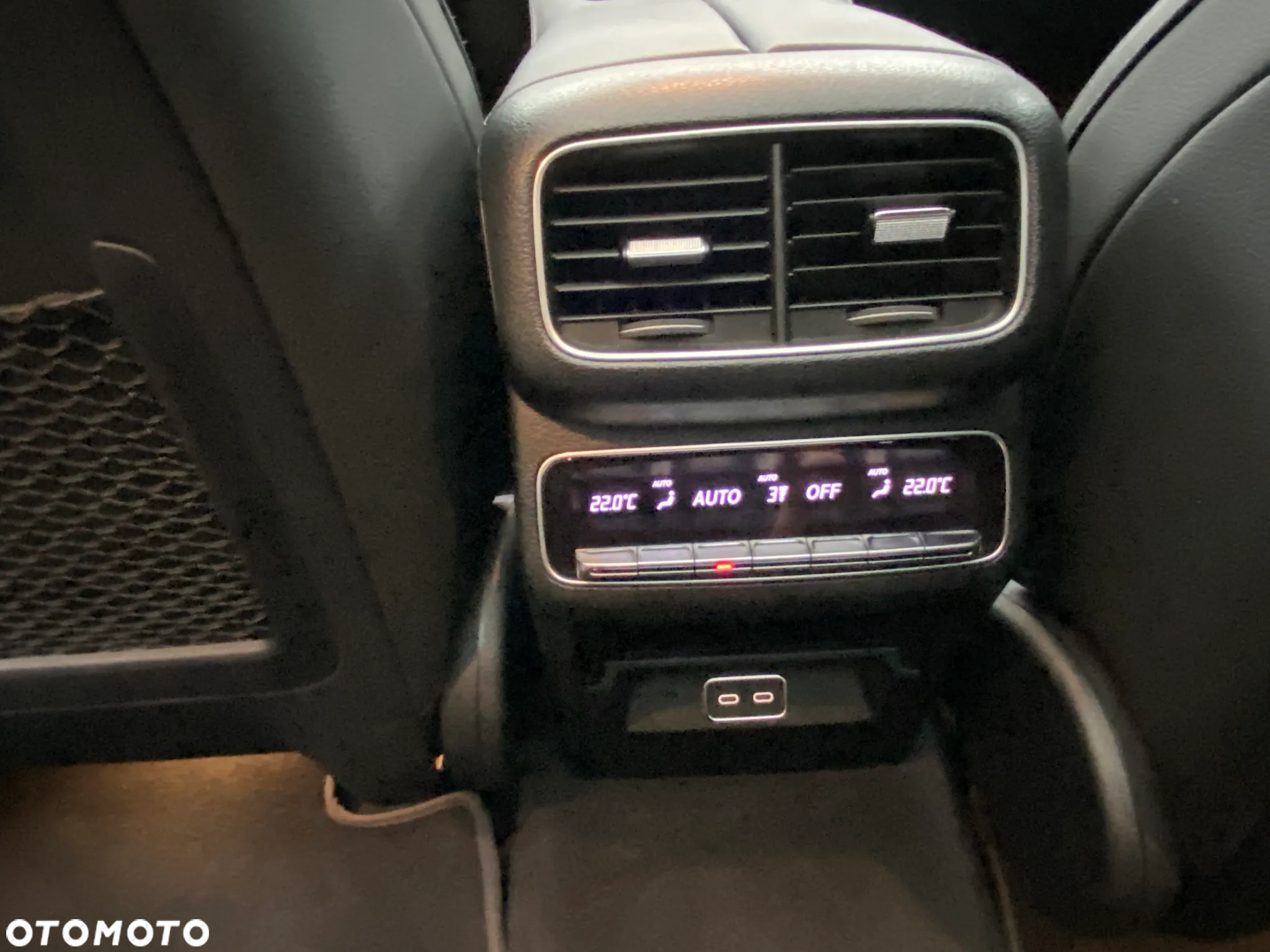 Mercedes-Benz GLE - 14