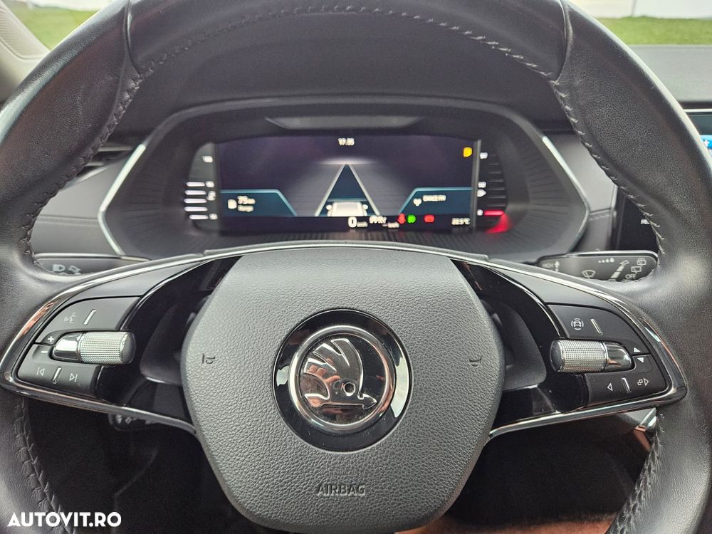 Skoda Octavia 2.0 TDI Style - 13