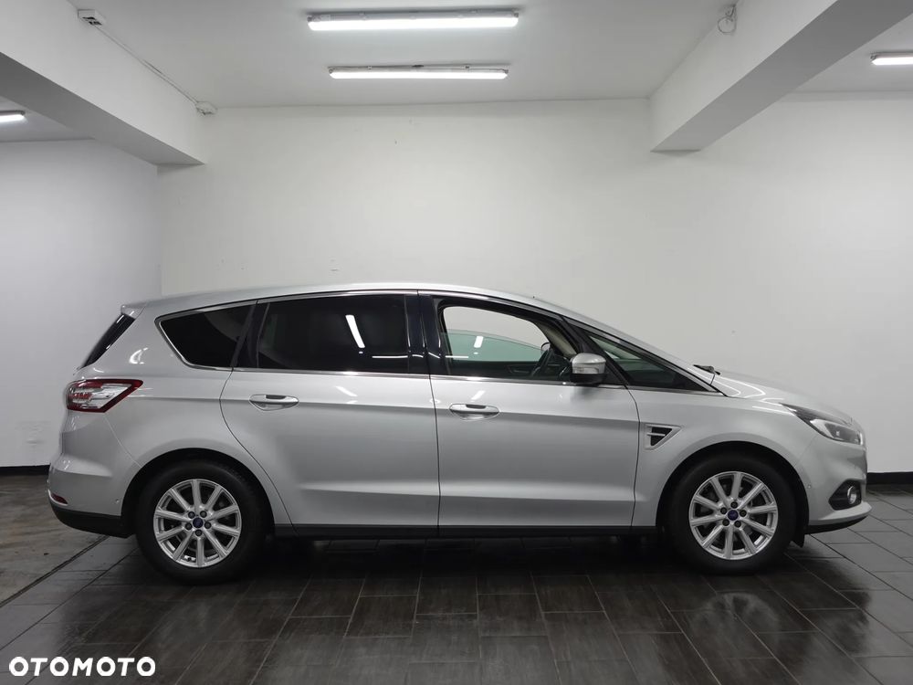 Ford S-Max 2.0 EcoBlue Titanium - 9