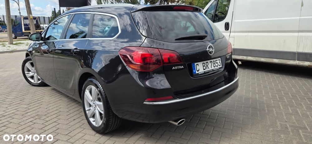 Opel Astra 2.0 CDTI ecoFLEX Start/Stop Exklusiv - 11