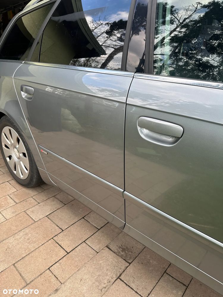 Audi A4 Avant 1.8T Quattro - 5