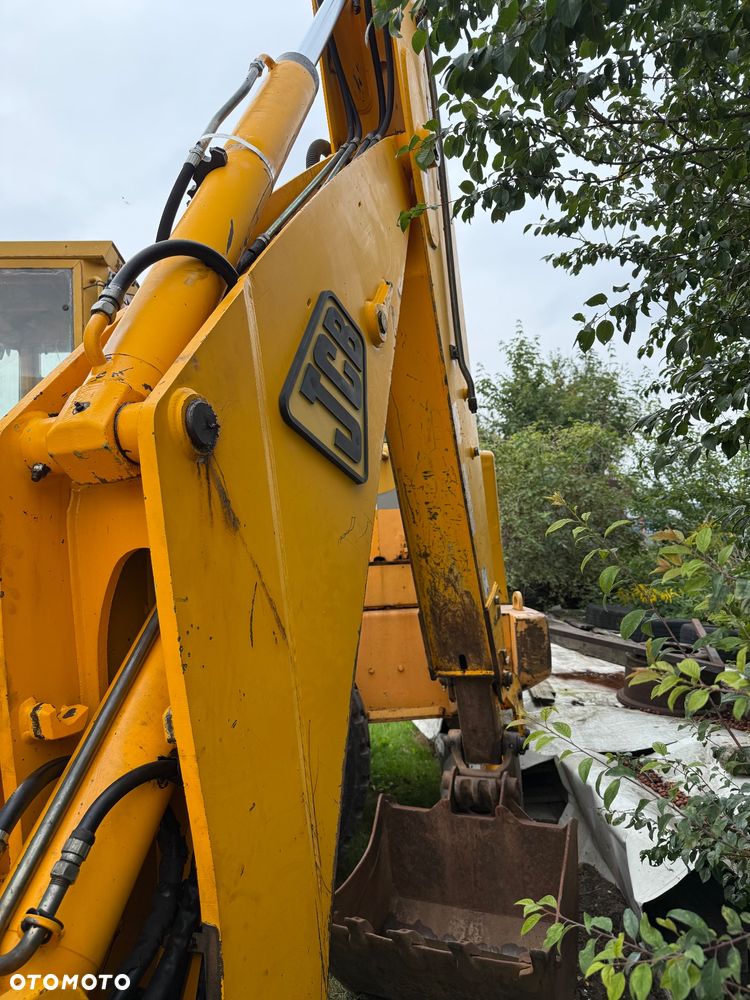 JCB 4CX SUPER 2002 rok na Umowe kupna stan bdb - 6