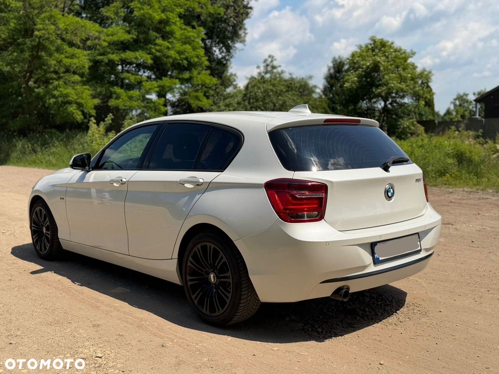BMW Seria 1 118i Sport Line - 4