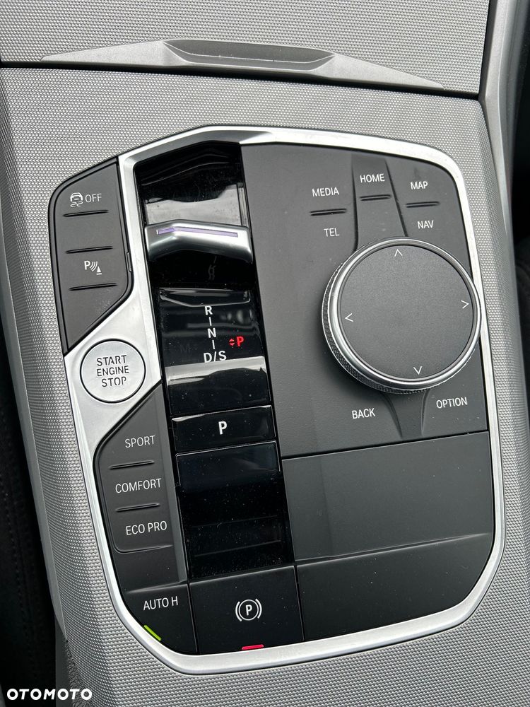 BMW Seria 3 320d MHEV Advantage sport - 38