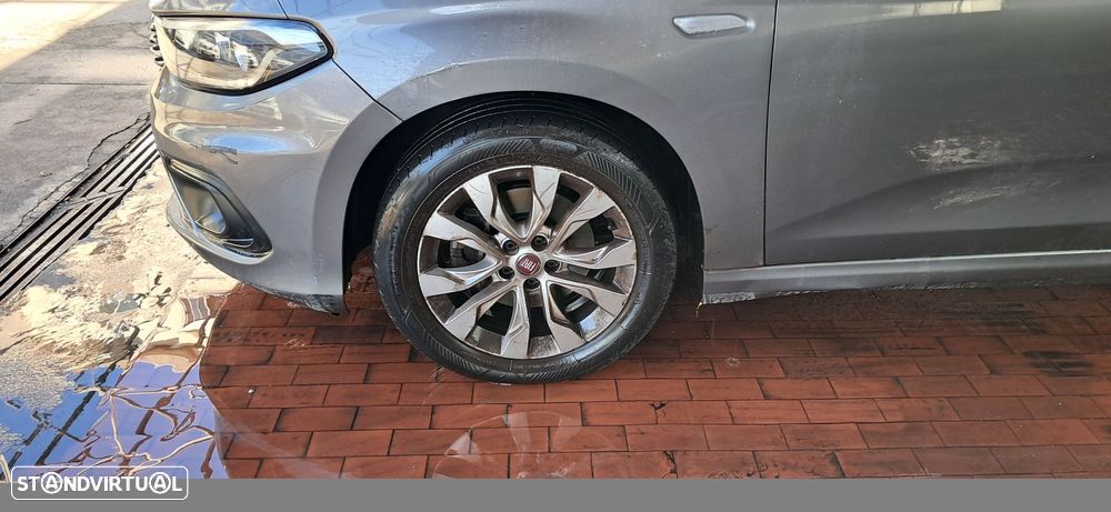 Fiat Tipo 1.3 M-Jet Lounge - 2
