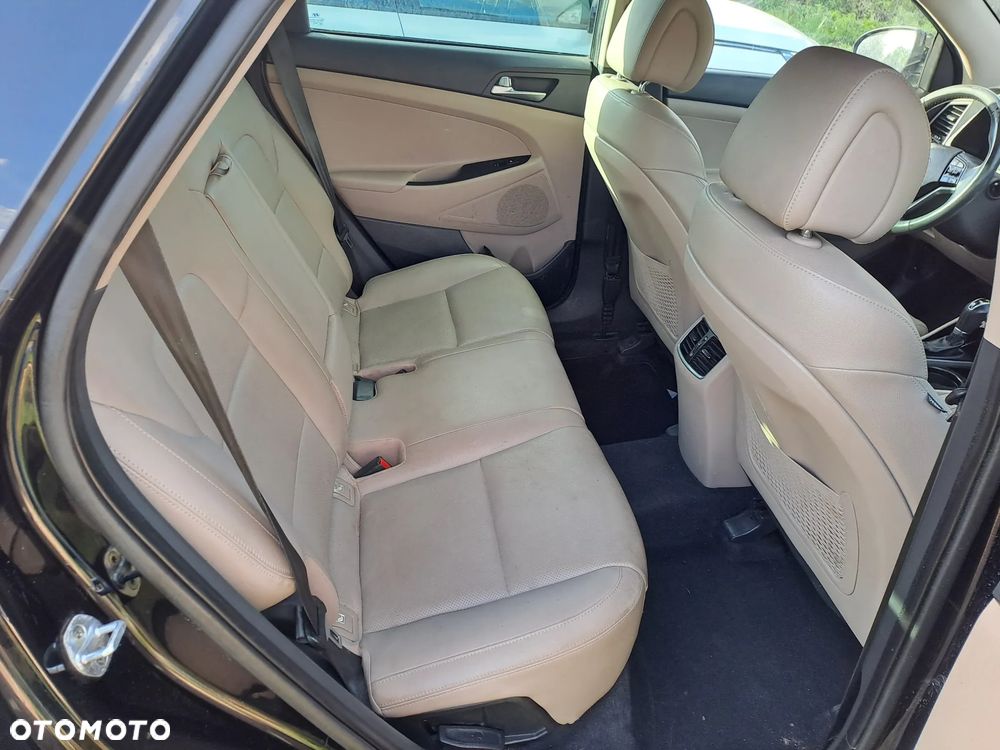 Hyundai Tucson 1.7 CRDI BlueDrive Premium 2WD DCT - 28