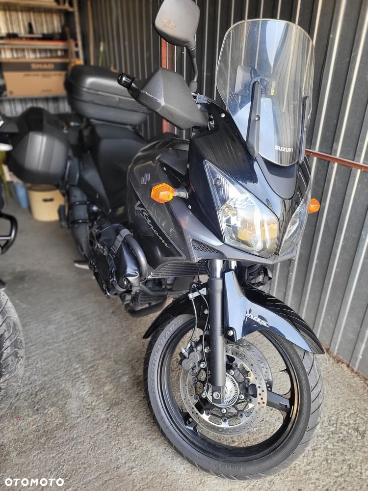 Suzuki V-STROM - 12
