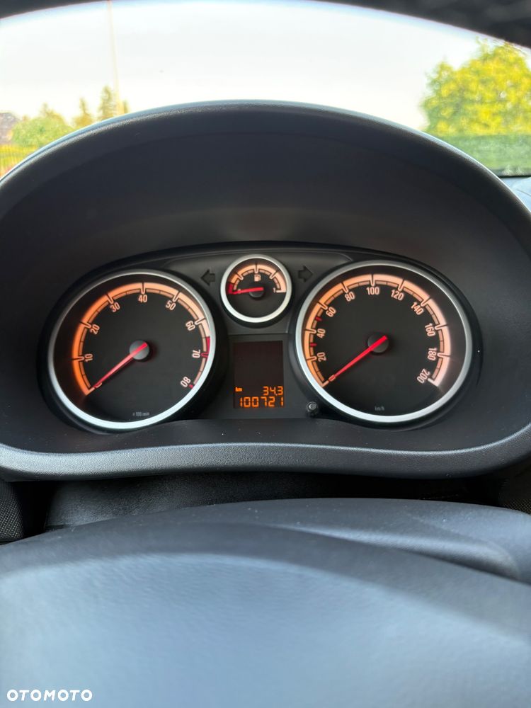 Opel Corsa 1.4 16V Edition - 28
