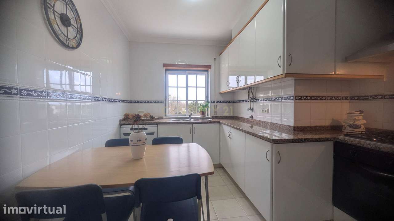 Venda de propriedade com usufruto temporário por 10 anos - T2 em Albuf - Vista 2