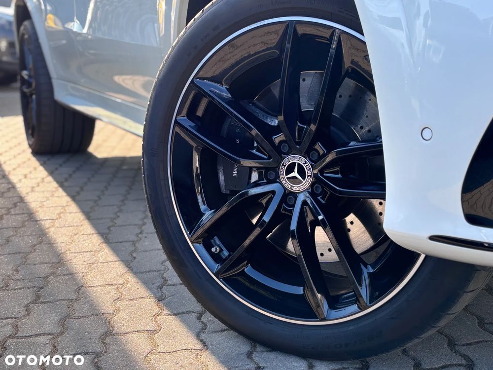 Mercedes-Benz GLE - 10