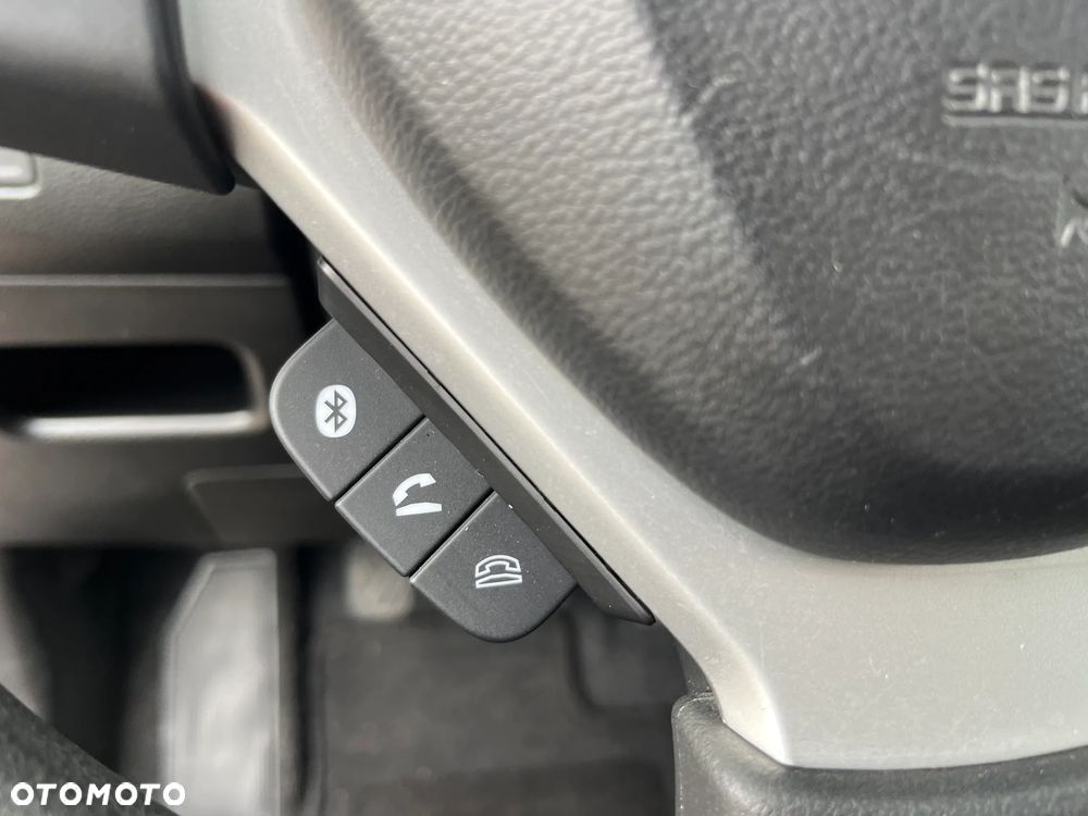 Suzuki Vitara 1.6 Comfort 2WD - 30