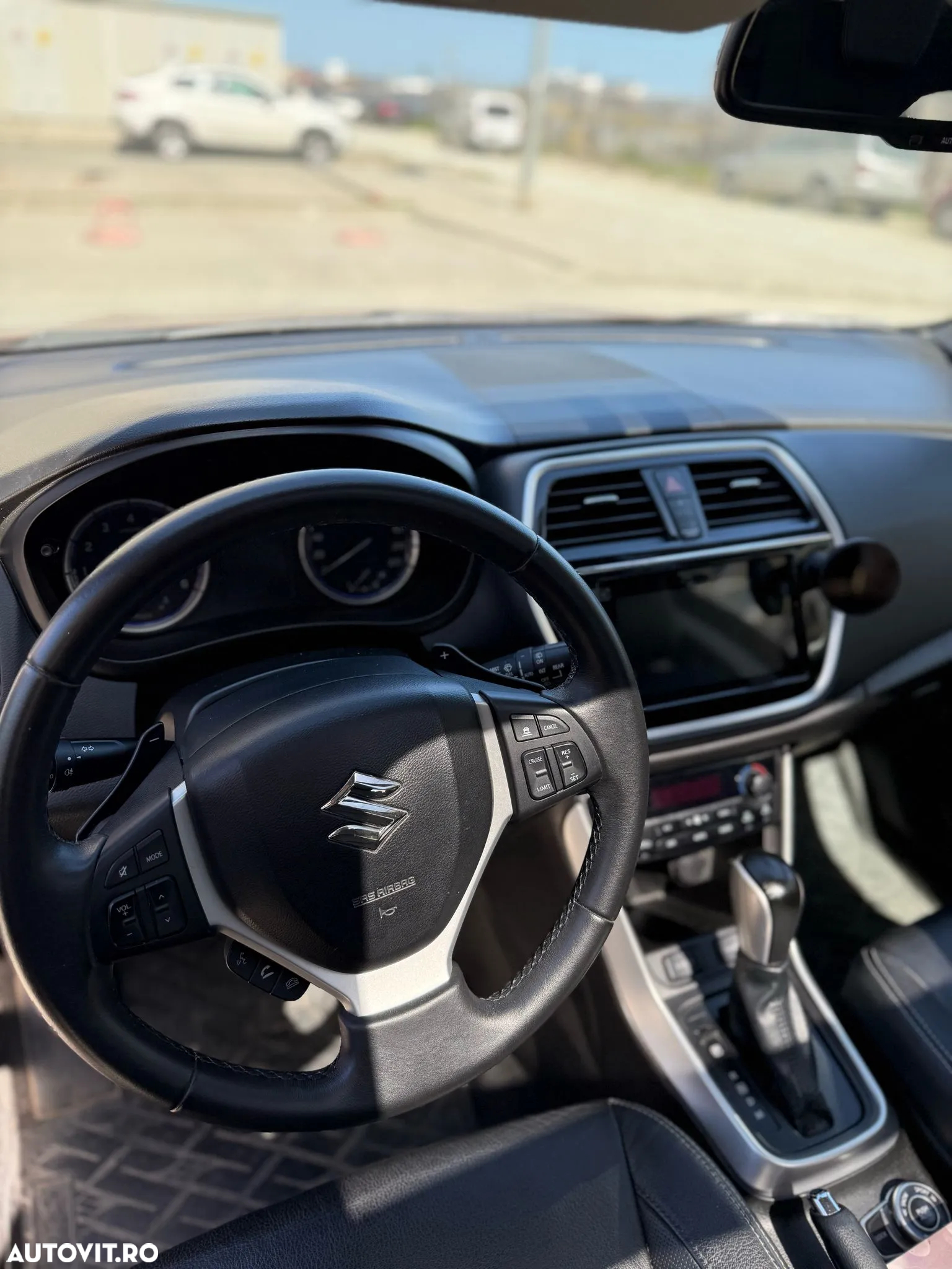 Suzuki SX4 - 10