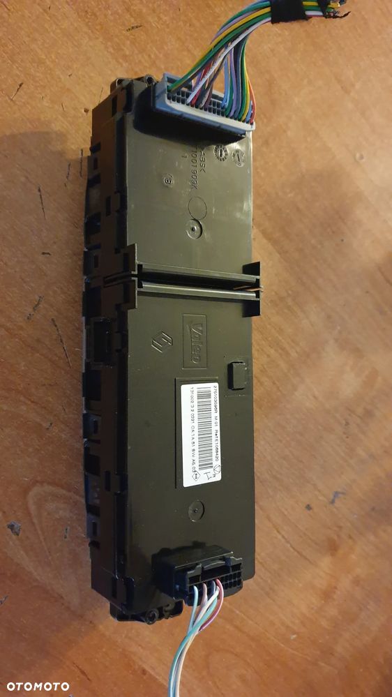 Megane III Scenic III lift panel klimatyzacji - 3