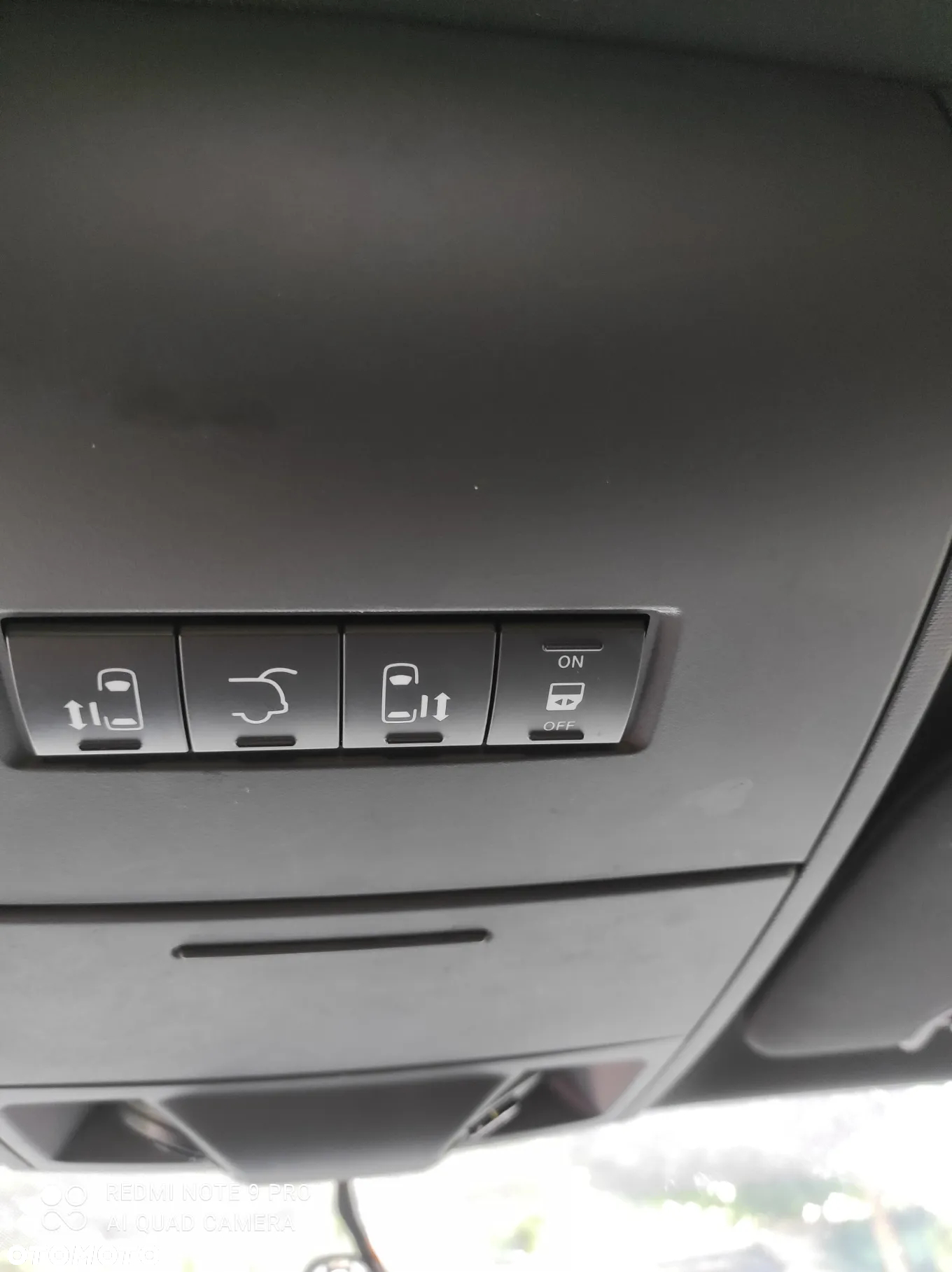 Dodge Grand Caravan - 24