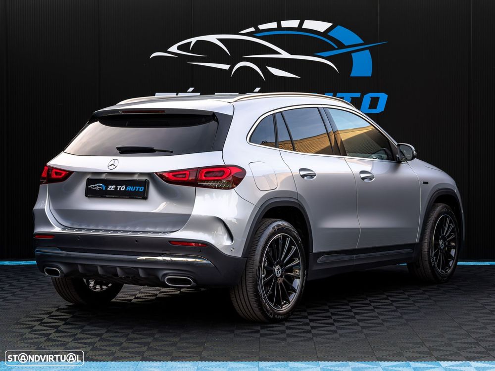 Mercedes-Benz GLA 250 e AMG Line - 2