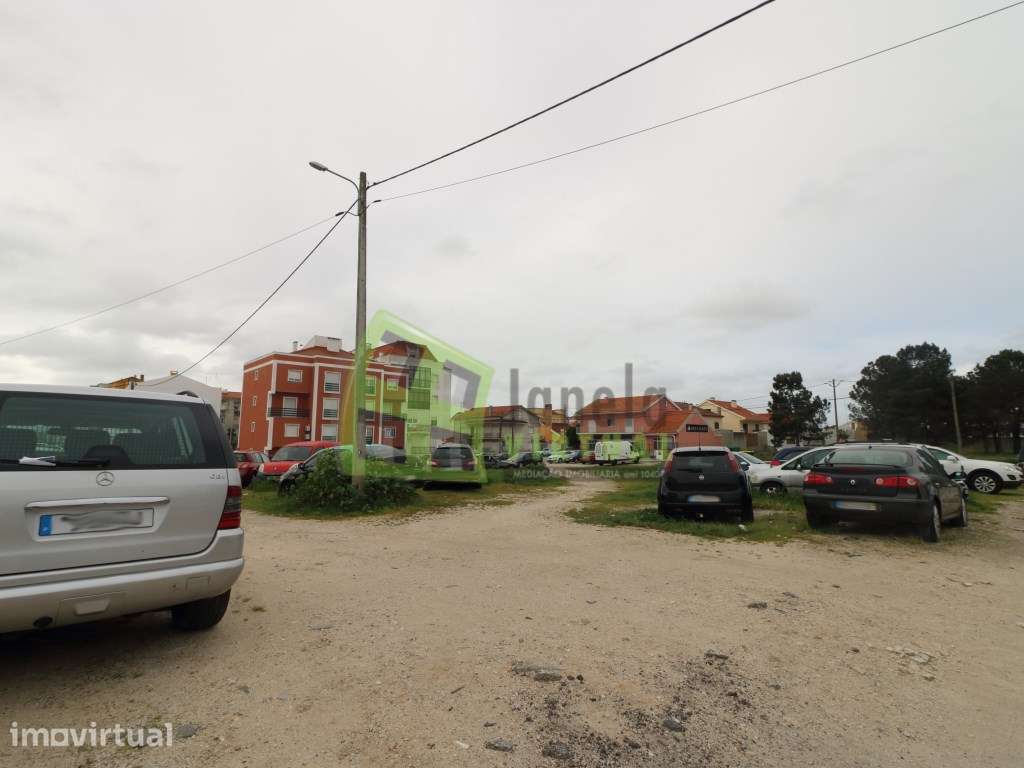 Terreno para Construção de Prédio - Quinta do Conde - Grande imagem: 2/10