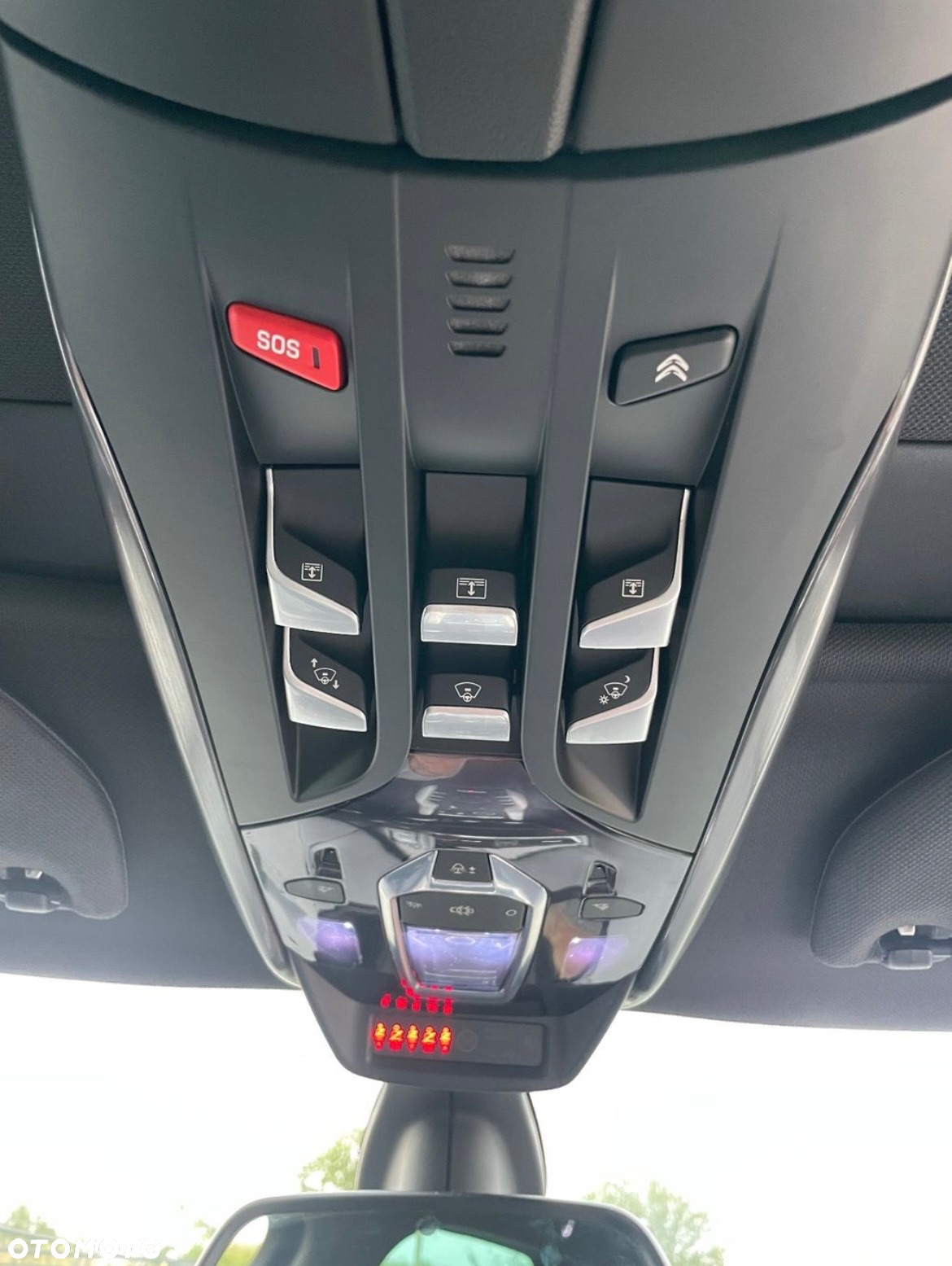 Citroën DS5 2.0 HDi Hybrid4 SportChic MCP - 8