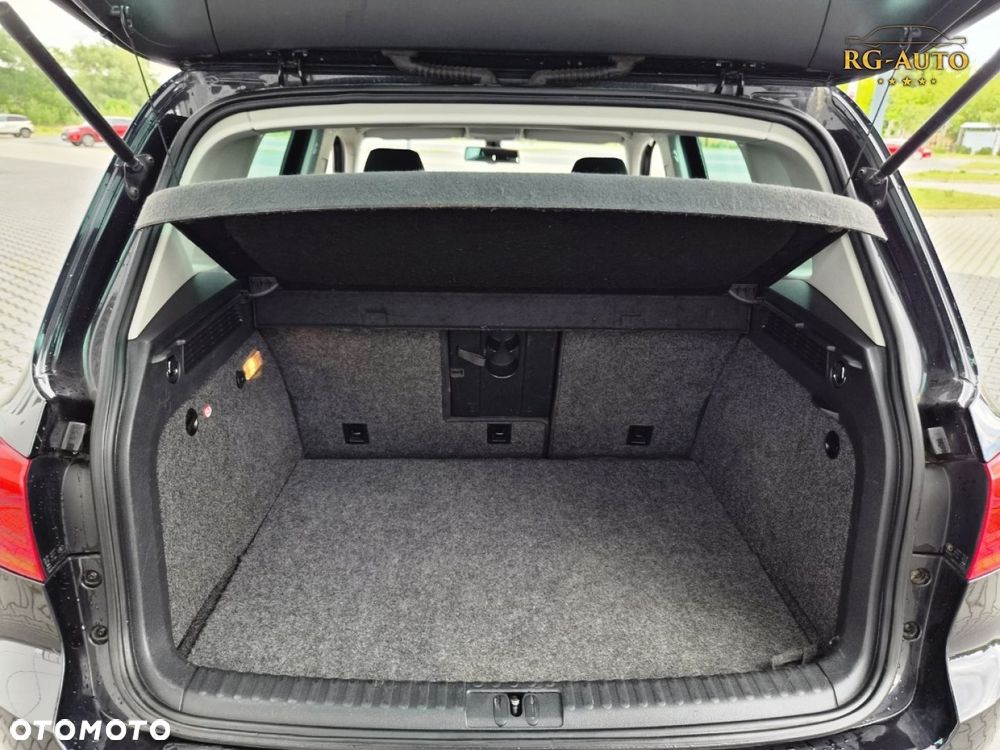 Volkswagen Tiguan - 26
