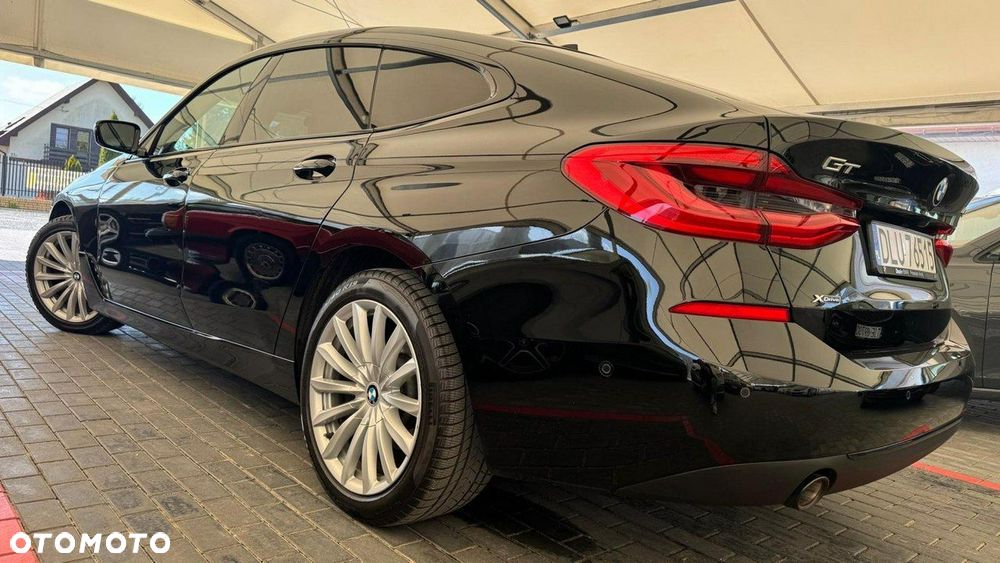 BMW 6GT - 22