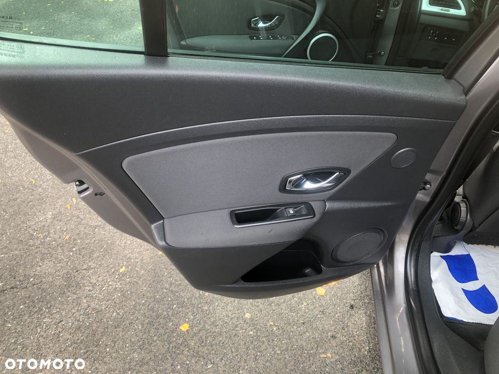 Renault Megane 1.5 dCi Energy Limited EU6 - 20