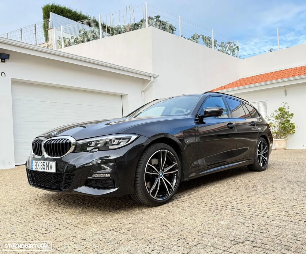 BMW 320 e Pack Desportivo M Auto - 9